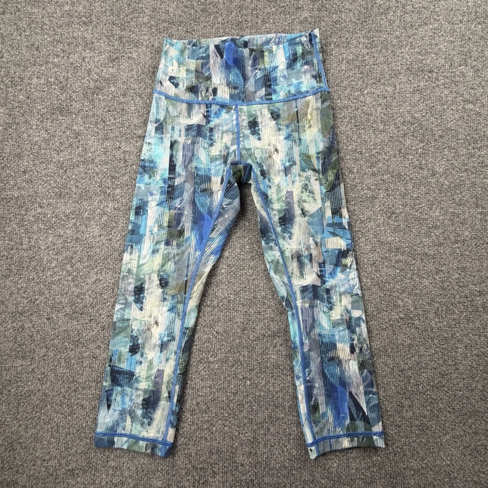 Lululemon Cropped Leggings Abstract Blue Print Womens Size‎ 6 Yoga - Picture 2 of 8